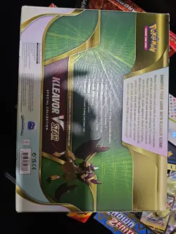 Pokemon Kleavor Special Collection 4 Booster Packs [fusion strike+lost origin] - Image 2