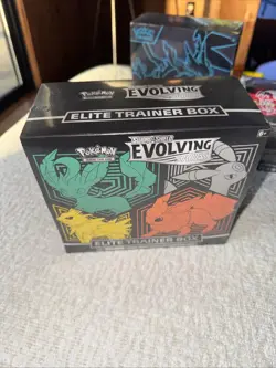 Pokemon Evolving Skies Elite Trainer Box(Leafeon/Umbreon/Jolteon/Flareon) Sealed - Image 3