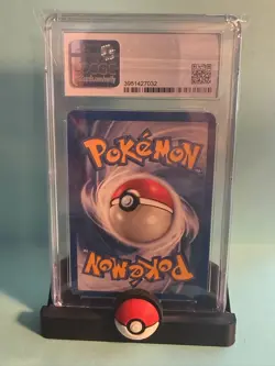 Graded POKEMON RAINBOW ENERGY UNLIMITED HOLO 17/82 - OLD BLUE CGC 9 - Image 2