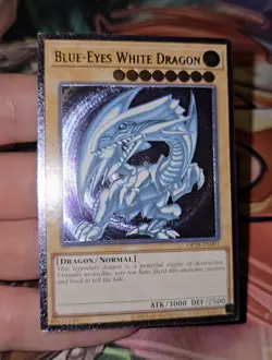 Yu-Gi-Oh! Blue-Eyes White Dragon OTS 28 Ultimate Rare Card OP28-EN001 VLP-NM - Image 1