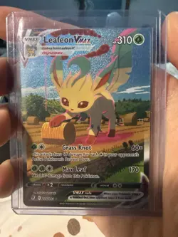 Pokemon TCG Leafeon VMAX Alternate Art 205/203 Evolving Skies - Image 1