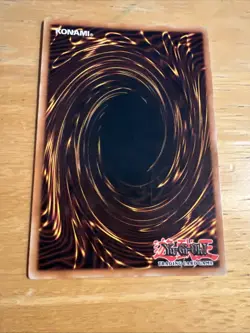 Yu-Gi-Oh! Red-Eyes Darkness Dragon Ultra Rare Card SD1-EN001 - Image 2