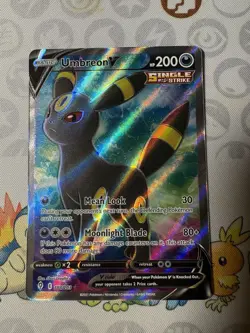 Pokemon TCG Umbreon v Full Art Ultra Rare Holo Card 188/203 Evolving Skies - Image 1