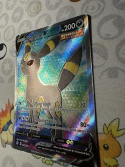 Pokemon TCG Umbreon v Full Art Ultra Rare Holo Card 188/203 Evolving Skies - Image 2