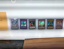 Yu-Gi-Oh CARD LOT #25 - Image 1