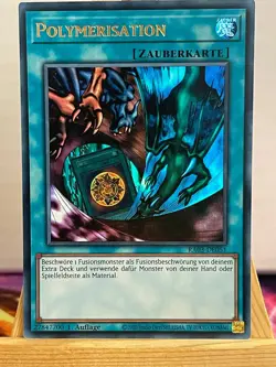 Polymerisation RA03-DE051 Ultra Rare Deutsch NM YUGIOH (DPYG Artwork) - Image 1