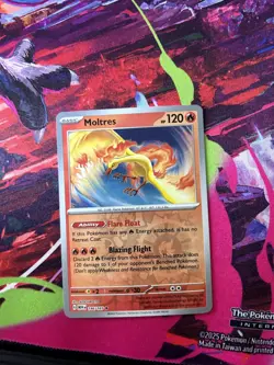 Moltres 146/165 Rare 151 Pokemon Reverse Holo Near Mint - Image 1