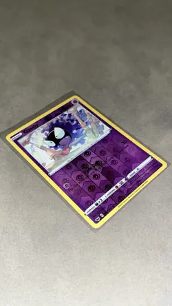 Pokemon Sword & Shield SWSH Base REVERSE HOLO FOIL Gastly 083/202 Card TCG - Image 3