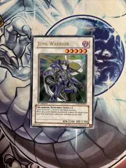 (83) Yugioh Junk Warrior 5DS1-EN041 Ultra Rare LP - Image 1