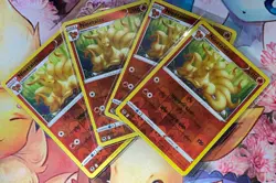 Ninetales Reverse Holo - 018/195 - Silver Tempest Pokemon 2022 - Image 3