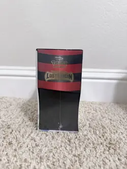 Pokemon TCG Lost Origin Elite Trainer Box - Image 4
