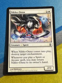 Magic the Gathering MTG Saviors of Kamigawa NIKKO-ONNA - Image 1