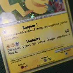 HOLO BLEED Pikachu Promo PW7 World Collection French 2010 Nintendo Pokemon Card - Image 3