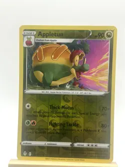 Appletun 121/203 Rare Evolving Skies Pokemon Reverse Holo Lightly Played - Image 1