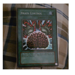Yu-Gi-Oh! Brain Control DPYG-EN018 Duelist Pack Yugi Spell Konami English - Image 1