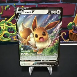 Pokemon Card Eevee V SWSH065 HOLO RARE - NM - Image 1