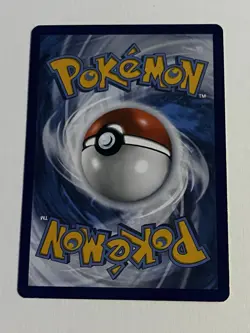 Mightyena 104/185 • Non-Holo • Vivid Voltage • Pokemon TCG • NM - Image 2