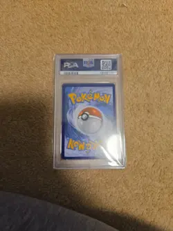 Pokemon TCG Charizard Generations RC5/RC32 Radiant Collection - PSA 8 - Image 2