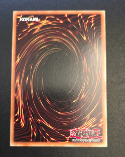 Blue Eyes White Dragon Ghost Rare Card GFP2 Near Mint Condition - Image 5