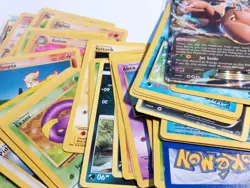Pokemon Trading Card Lot Mixed Years Dragonite Charmander Diglett - Image 3