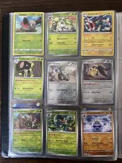 Pokemon folder and 130 assorted cards approximately. - Image 5