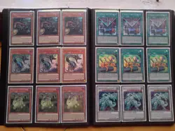 Yu-gi-oh Lotto di 180 carte in album Duelist Portfolio - Image 5