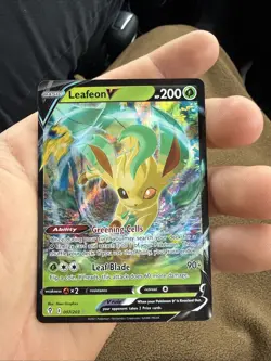 Leafeon V - 007/203 - Pokemon Evolving Skies Sword & Shield Ultra Rare Card NM - Image 1