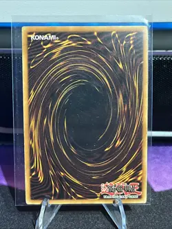 Yu-Gi-Oh! TCG Blue-Eyes White Dragon Kaiba SDK-001 Unlimited Ultra Rare - Image 2