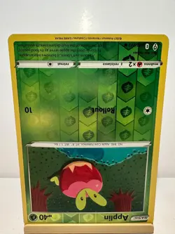 Applin 017/203 Common Evolving Skies Pokemon Reverse Holo Near Mint - Image 2