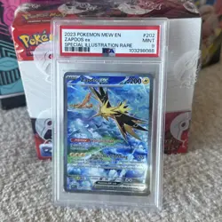 2023 POKEMON MEW EN-151 SPECIAL ILLUSTRATION RARE #202 ZAPDOS EX PSA 9 - Image 1