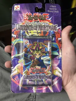 YuGiOh Labyrinth of Nightmare LON Unlimited Sealed Booster Pack Blister Vintage - Image 4