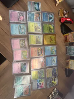 Pokemon Black Bolt/ White Flare Masterball (2 cards) & Pokeball (22 cards) lot. - Image 1