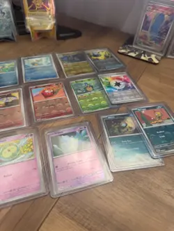 Pokemon Black Bolt/ White Flare Masterball (2 cards) & Pokeball (22 cards) lot. - Image 4