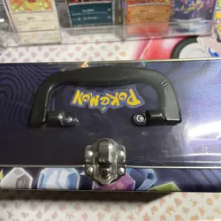 Pokemon TCG Collector Chest Fall 2024 Surging Sparks Artwork SEALED ✅ - Image 4