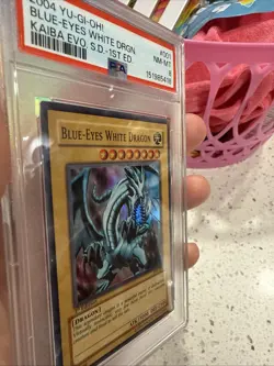 2004 Yu-Gi-Oh! Blue-Eyes White Dragon PSA 8 NM-MT SKE-001 1st Edition Super Rare - Image 3