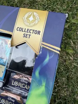 x10 Disney Lorcana: Collector Set Bundle - The First Chapter (Costco Exclusive) - Image 5
