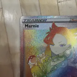 Pokemon TCG Marnie 208/202 Sword & Shield Secret Rare Rainbow Full Art Trainer - Image 2