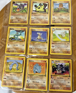 Lot of 9 Vintage Pokemon Cards - # 1097 - Image 1