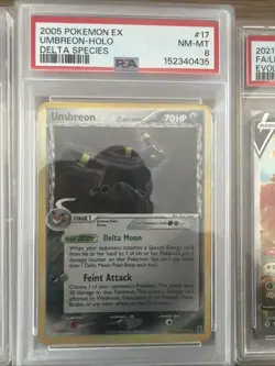 2005 POKEMON EX DELTA SPECIES #17 UMBREON-HOLO PSA 8 - Image 1
