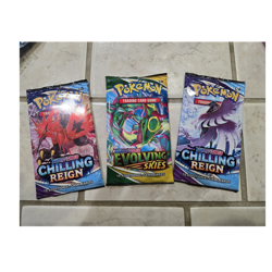 Pokemon TCG Booster Packs Chilling Reign & Evolving Skies 3-Pack English - Image 1