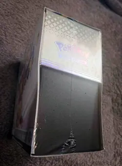 Pokemon TCG Prismatic Evolutions Elite Trainer Box ETB - *Read Description* - Image 3