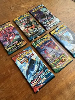 Pokemon TCG 6-Pack English Booster Lot: Darkness Ablaze, Evolving Skies - Image 2