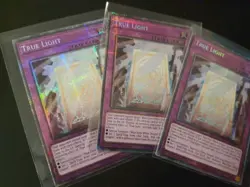 3x True Light MP25-EN041 Starlight Rare 1st Ed NM Playset Yugioh - Image 3