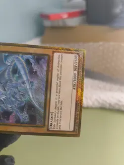 Blue-Eyes White Dragon MVP1-ENG55 Gold Rare Secret Rare Limited Edition LP - Image 4