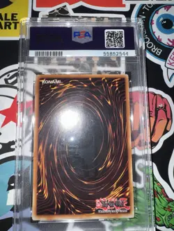 Yu-Gi-Oh! Cyber Barrier Dragon 1st Edition Ultimate Rare SOI-EN006 PSA 8 - Image 2