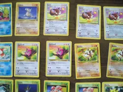 Pokemon 1999 Lot of 25 Cards Uncommon/Common Jungle Set Pikachu Eevee Oddish - Image 3