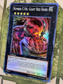 YuGiOh NUMBER C106: GIANT RED HAND Super Rare DRLG-EN049 - Image 1