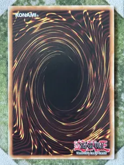 YuGiOh KOZMO STRAWMAN Ultra Rare DOCS-EN082 - Image 3