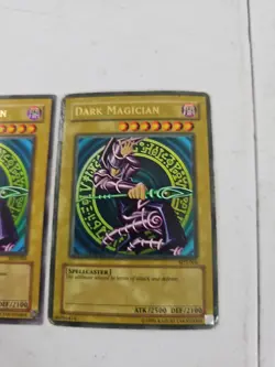 Yu-Gi-Oh! TCG - Dark Magician SDY-006 Ultra Rare LP/NM - Image 3