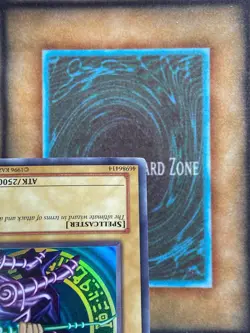 Yugioh Dark Magician SDY-006 Ultra Rare Original Print LP - Image 5